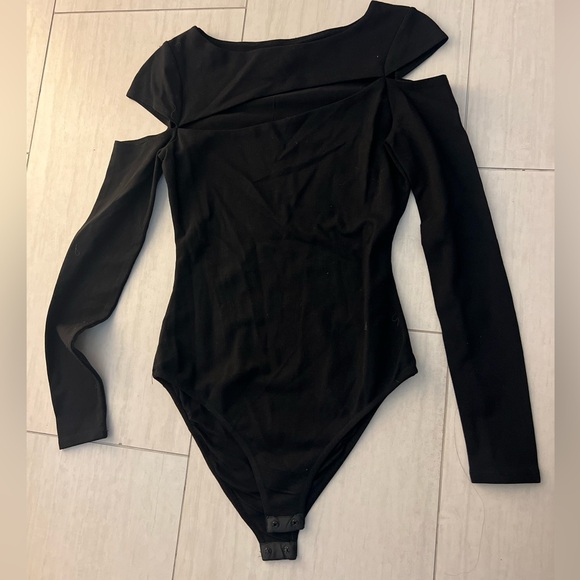 Revolve H:ours bodysuit - Picture 4 of 4